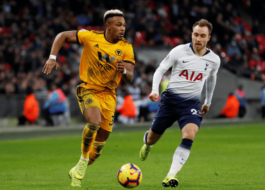 首尔主帅：成都防守做得很好，很遗憾我们没能创造太多机会（首尔主帅称赞成都防守稳健：遗憾我方创造机会有限）