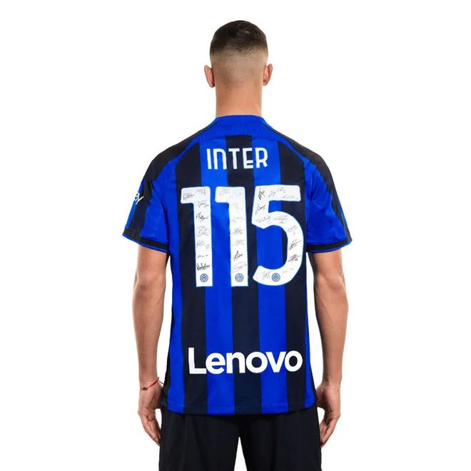 他被换下那一刻，全场愣住（他被换下瞬间，全场惊呆）