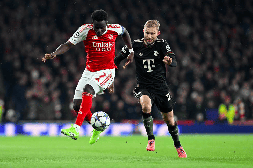 记者：中超收官战赛后，西海岸将为邵佳一举办告别仪式（据记者透露，中超末轮结束后，西海岸将为邵佳一举行告别仪式）