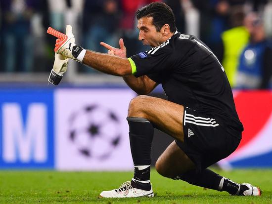 狂揽1900万！郑钦文积液反弹100%，2026能冲大满贯吗？（豪取1900万！郑钦文伤情出现反复，2026能否问鼎大满贯？）