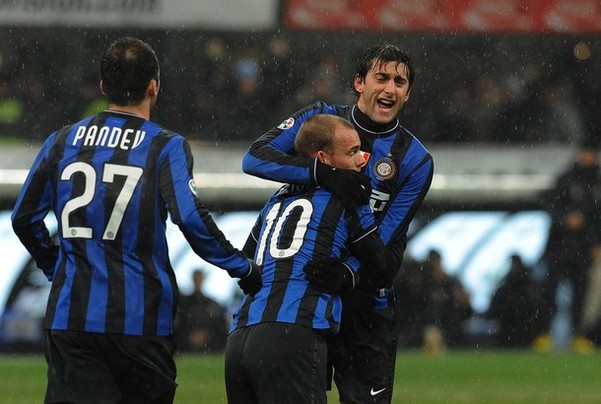 马卡：贝蒂斯为安东尼申请暂缓执行停赛处罚，以让其踢德比（马卡：贝蒂斯请求推迟安东尼停赛生效，力争让其出战德比）