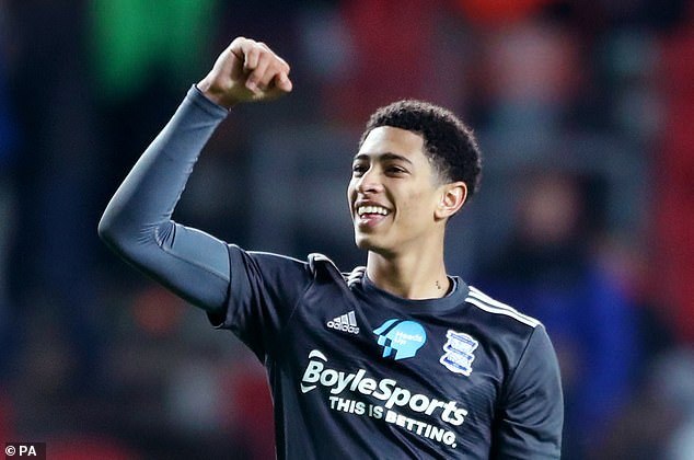 “苏超”夺冠，泰州队景泊羲：爸爸在天上肯定会为我高兴