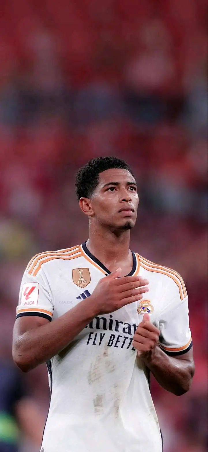 NBA战报：波特26分8助，雄鹿113-109险胜活塞