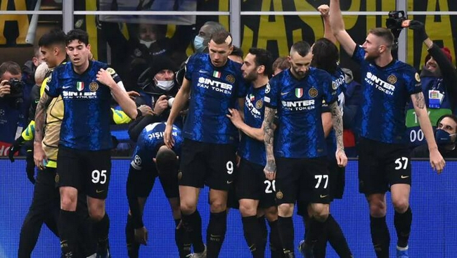 詹姆斯球队单场两人同砍35+，首次他不是其中之一