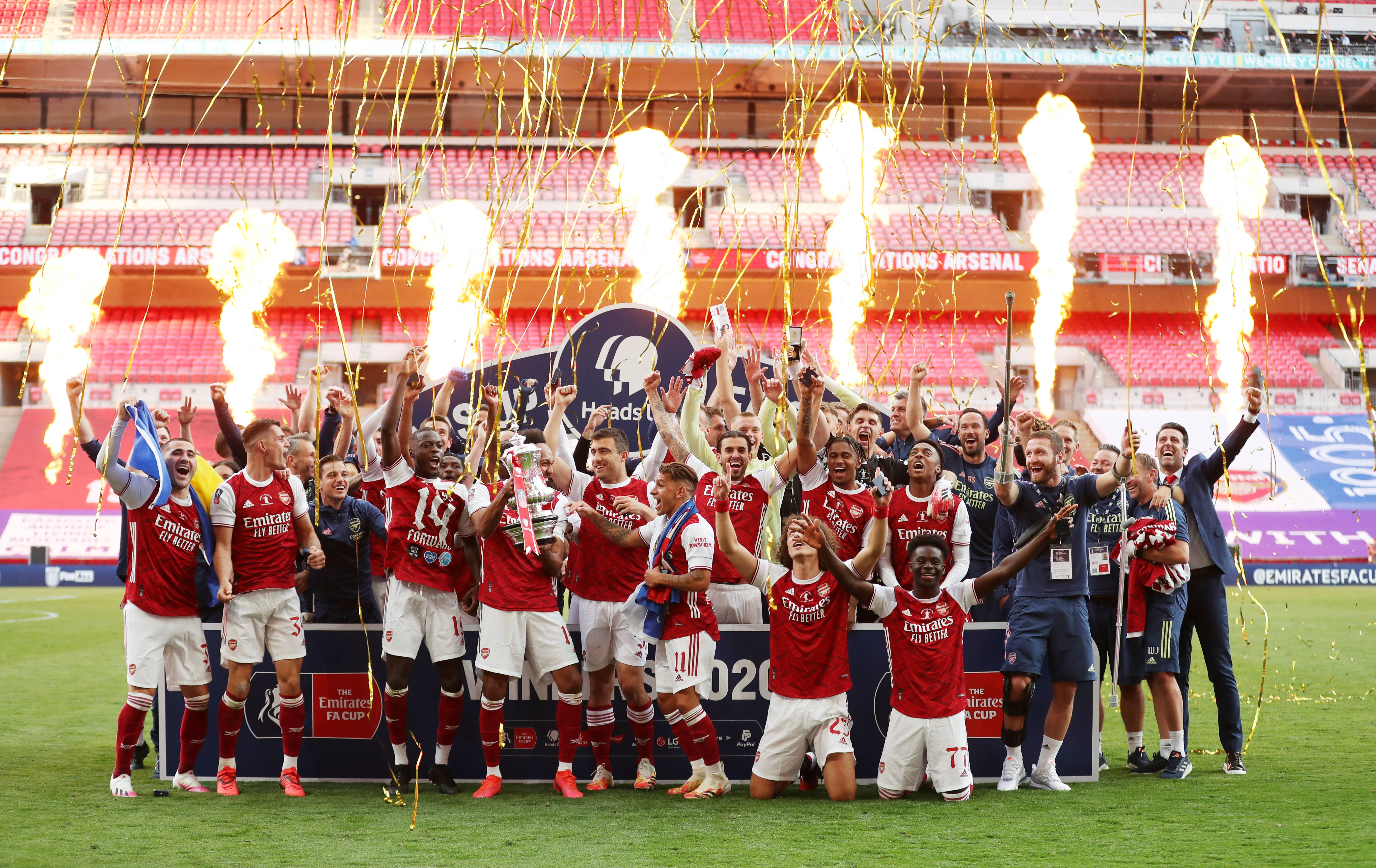 中国女足2-3苏格兰女足，张琳艳、吴澄舒互相传射，豪厄特吊射双响（中国女足2-3惜败苏格兰，张琳艳吴澄舒互相传射，豪厄特吊射梅开二度）