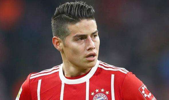 阿媒：埃切韦里想冬窗租回河床，但曼城希望再次租给欧洲球队（阿媒：埃切韦里盼冬窗租回河床，曼城倾向再将其租至欧洲球队）