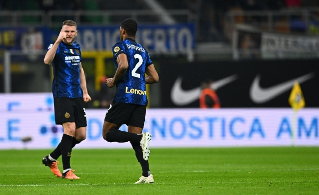 沪媒谈海港亚冠失利：并非不用心，伤病影响是无奈的现实（沪媒评海港亚冠出局：态度无过，伤病成无奈主因）