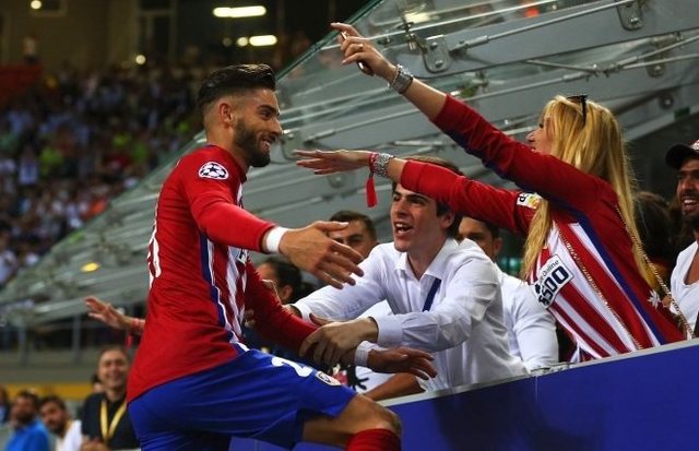 篮球CBA球员连续三场得分上双