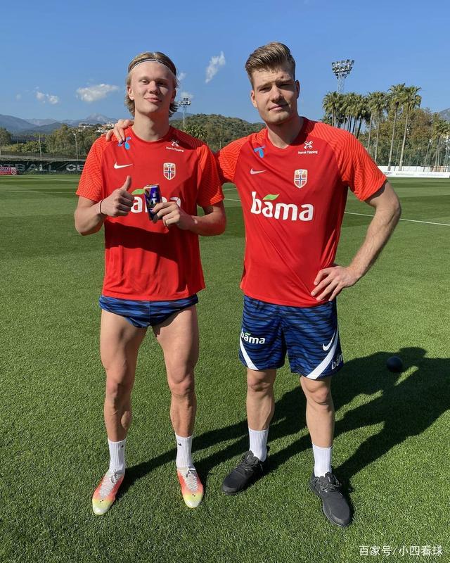 德甲身价更新：穆西亚拉&奥利塞1.3亿欧并列第一，凯恩6500万欧（德甲身价榜刷新：穆西亚拉与奥利塞以1.3亿欧领跑，凯恩6500万欧）