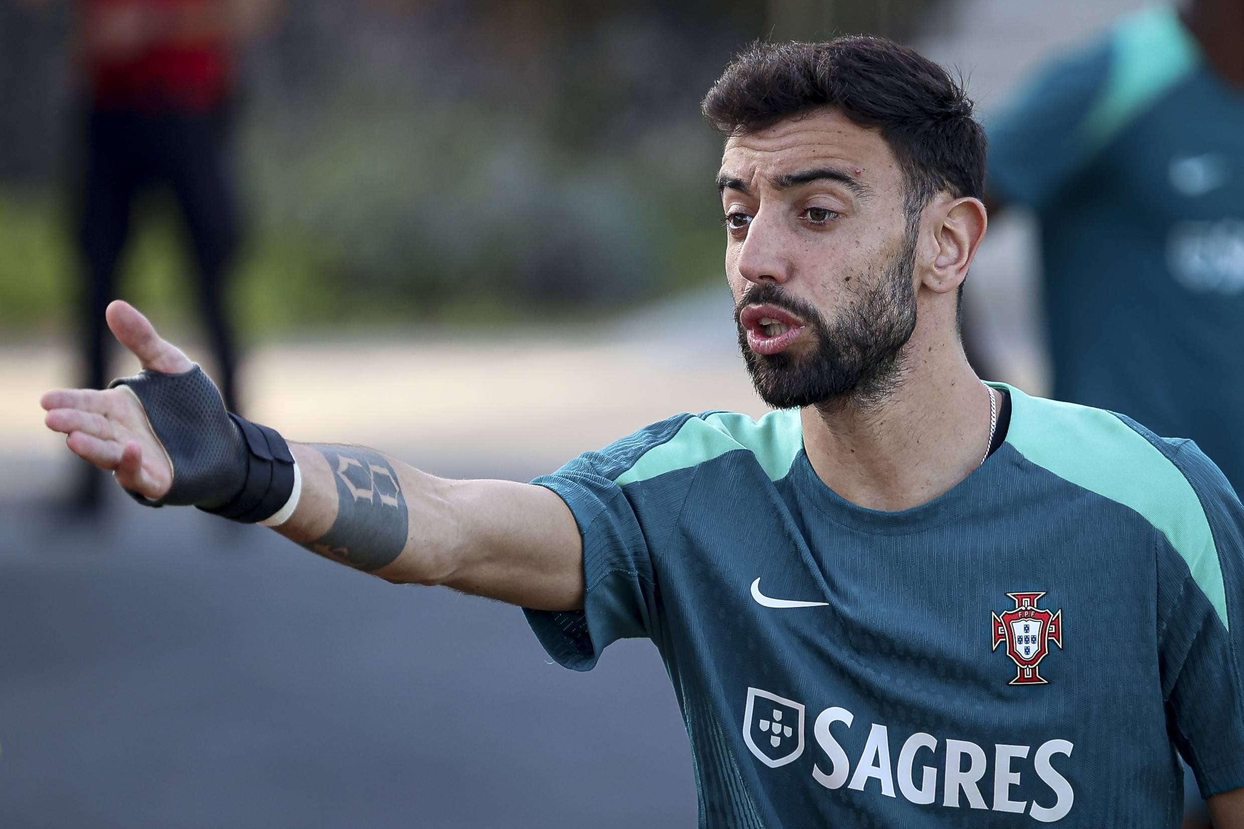 德甲保级大战愈加激烈（德甲保级之争日趋白热化）