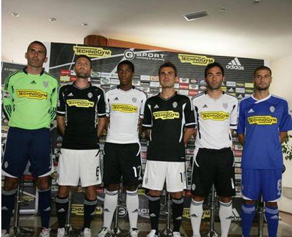 阿斯：恩德里克在告别时告诉皇马队友，他一定会回来并成功的（阿斯：恩德里克告别皇马队友时立誓将回归并取得成功）