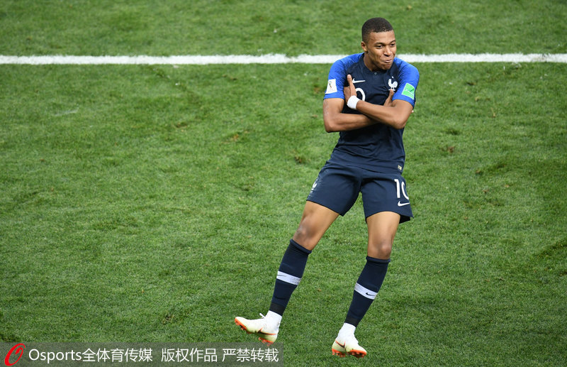 官方：吉达国民与土耳其国脚德米拉尔续约至2029年