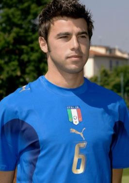 西媒：尤文、法兰克福以及斯图加特询价皇社中场苏契奇（西媒称：尤文、法兰克福与斯图加特已就皇社中场苏契奇询价）