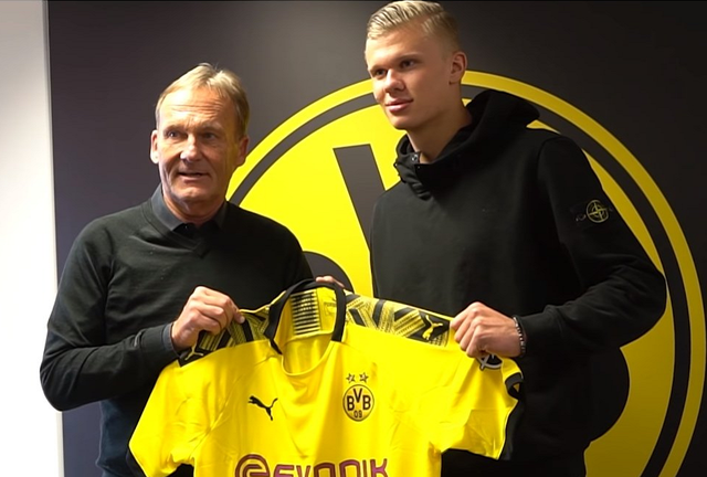 杰伦·约翰逊砍本赛季第二次三双，20年特雷·杨后老鹰首人（杰伦·约翰逊再取本季第二次三双，成老鹰自2020年特雷·杨后首人）