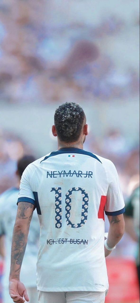 徐云龙谈国安近期传闻：越到年底作妖的就越多，能不信就不信（徐云龙评国安传闻：年底杂音增多，能不信就别信）