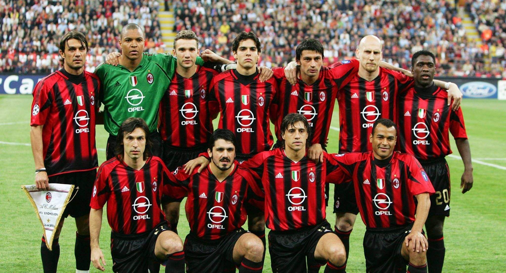 第21圈，诺里斯连过安东内利、塞恩斯、斯特罗尔、劳森，直接上到第4。（第21圈，诺里斯连超安东内利、塞恩斯、斯特罗尔与劳森，一举升至第4位）