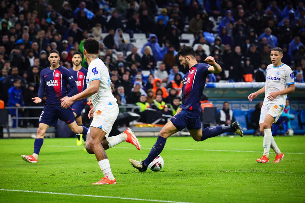 马斯切拉诺：让苏牙替补不是容易的决定，我们周中就沟通过（马斯切拉诺：安排苏亚雷斯替补并不轻松，我们已在周中提前沟通）