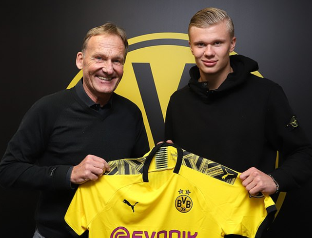 加林德斯：梅西小时候绰号叫“红发10号”，听到这个名字意味着你已经输0-3了（加林德斯：梅西儿时外号“红发10号”，听到这名字就意味着你已0-3落后）