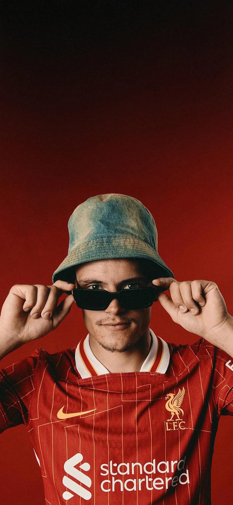 欧冠生死战！皇马后防线告急 阿隆索迎来最关键一战（欧冠生死局将至：皇马防线拉响警报，阿隆索迎关键一役）