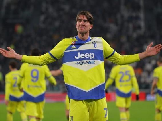 122-110！杨瀚森2分1篮板1助攻1封盖，开拓者客胜骑士结束3连败（开拓者122-110客场击败骑士止三连败，杨瀚森贡献2分1板1助1帽）